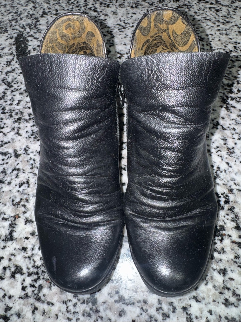 London Fly Women's Black Leather Slip-On Mule boots size 37